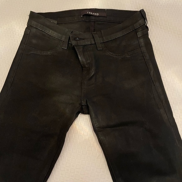 Variety of designer jeans barely worn - citizen, j brand, Paige, etc - Picture 13 of 16